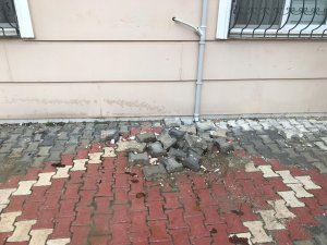 Hatay'da 5. kattan düşen 12 yaşındaki çocuk öldü