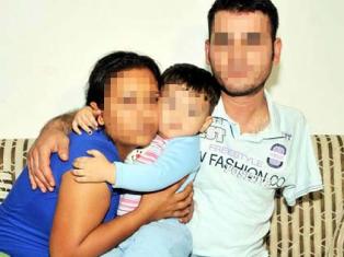 Engenli eşinin önünde tecavüz!