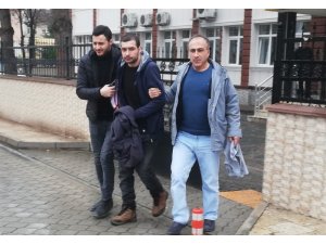 Cezaevi firarisi otogarda yakalandı