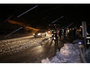 Manisa'da kar yağışı