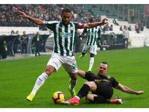 Samet Aybaba’nın vazgeçilmezi Barış Yardımcı