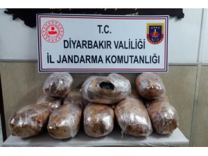 Diyarbakır’da 49 kilo esrar ele geçirildi