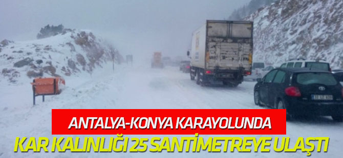 Antalya-Konya Karayolunda Kar Kalınlığı 25 Santimetreye Ulaştı