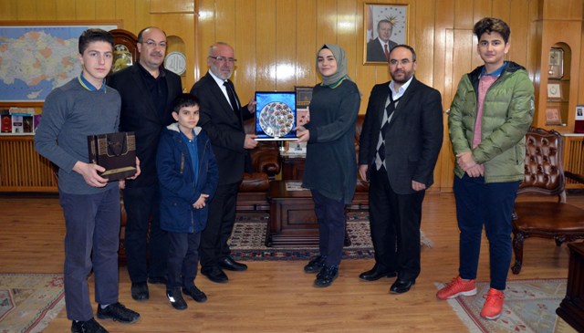 Özel Envar Eğitim Kurumu Öğrencilerinden Yemen’e Destek