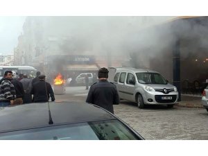 Tatlı tezgahı alev topuna döndü