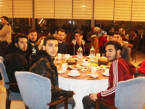 Birlik, öğrencilerle buluştu