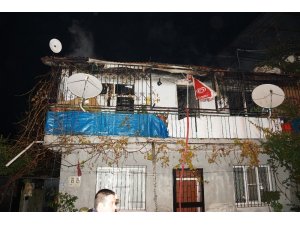 Aydın’daki yangında bir ev kullanılmaz hale geldi