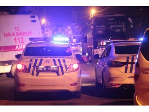 Motosiklet sürücüsü hafriyat kamyonun altında kaldı: 1 ölü