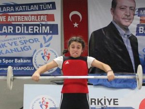 Halterler okullar için kalktı