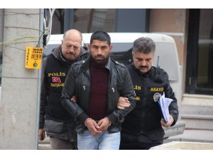At arabalı kablo hırsızı 3 şüpheli yakalandı