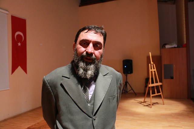 "İslam ümmetinin rol modeli Mehmet Akif Ersoy'dur"