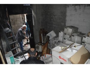 Besni’de iş yerinde çıkan yangın korkuttu