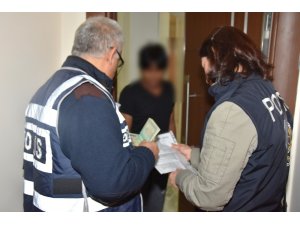 Antalya polisinden günübirlik konaklama denetimi