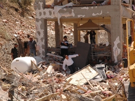 Yurt davası bilirkişi raporu gelmeyince ertelendi