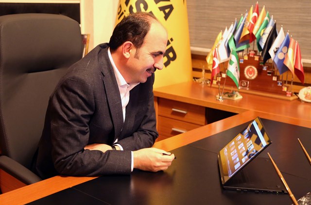 Altay, AA fotoğraflarını oyladı