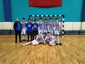 Hisarcık 15 Temmuz Şehitleri Anadolu Lisesi futsalda il ikincisi oldu