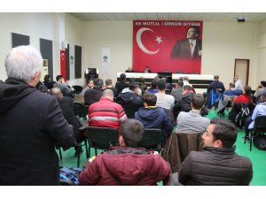 Fadıloğlu, basketbol antrenör ve hakemleri ile buluştu