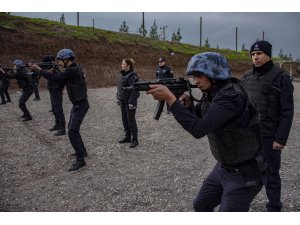Polis adaylarının zorlu eğitimi