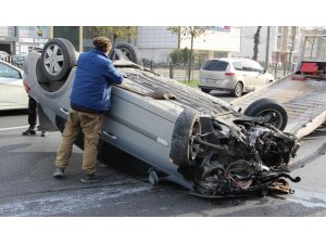 Takla atan otomobilden sağ kurtuldu