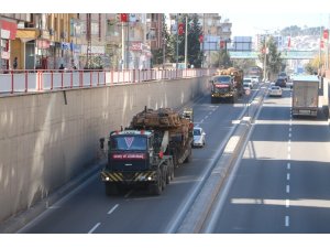 Şanlıurfa’dan sınır birliklerine tank sevkiyatı