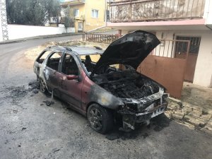 Park halindeki otomobil küle döndü