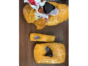 Van’da ’Türkiye Huzur Güven’ uygulamasında 1 kilo 940 gram reçine esrar ele geçirildi