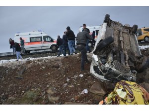 Yaralı aileye ilk müdahaleyi doktor çift yaptı
