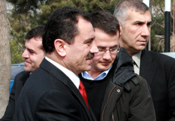 Sorunum iktidarla değil sistemle
