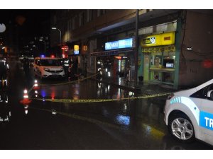 Cadde ortasında darp edildi