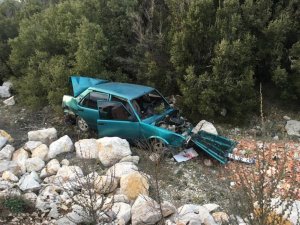 Akseki’de meydana gelen kazada 4 kişi yaralandı