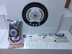 Yılbaşı öncesi uyuşturucu operasyonu: 1’i kadın 4 gözaltı