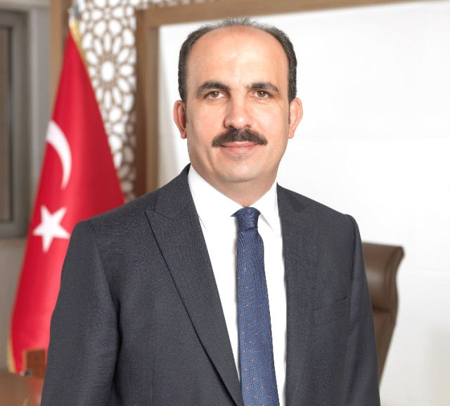 Altay’dan işadamlarına tebrik