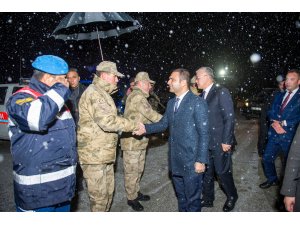 Güvenlik güçlerine yeni yıl ziyareti