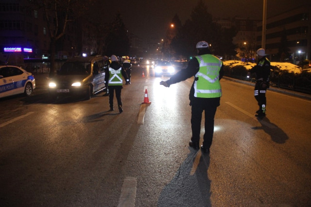 Konya'da 117 Alkollü Sürücüye 301 Bin 870 Lira Ceza