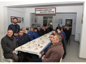 Mustafa Esgin’den yılın ilk bebeğine altın