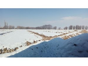 Sindelhöyük’ün yeni stadı için kar bile çalışmaları durduramadı
