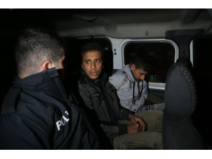 Çalıntı otomobille poliste kaçan 4 şüpheli yakalandı