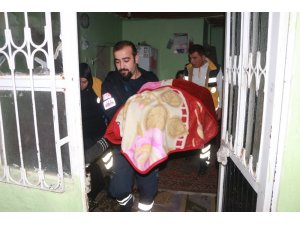 5 kişilik aile sobadan sızan gazdan etkilendi