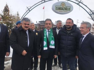 Vali Toprak’a Ereğlispor atkısı