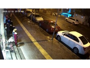 Müşteri gibi geldi, montları alıp kayıplara karıştı