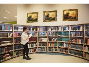KOÜ kütüphanesinde 3,5 milyon yayın öğrencilerin hizmetinde