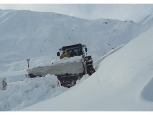 Hakkari-Şırnak karayolu ulaşıma açıldı