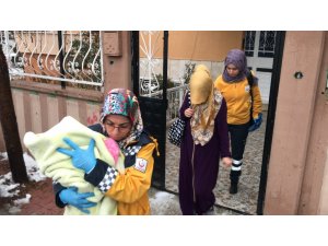 Ağlayan bebeğini ve eşini darp ettiği iddiası