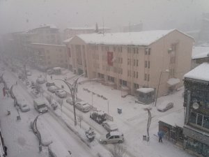 Hakkari’de kar yağışı