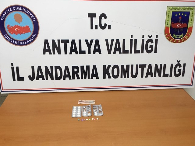 Antalya yolunda yakalandılar