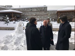Aydemir: ‘AK Belediyecilik millete sevdanın ürünüdür’