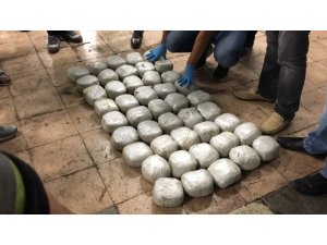 Uyuşturucu tacirlerine geçit verilmedi