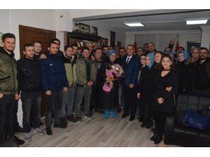 MHP’li başkan adayı Bıyık’a işçilerden destek