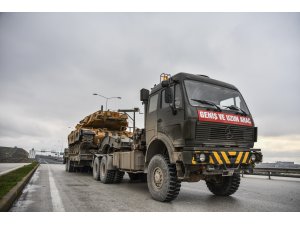Suriye sınırına askeri sevkiyat