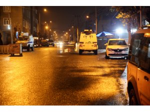 Diyarbakır'da ilçe emniyet müdürlüğüne el yapımı patlayıcıyla saldırı